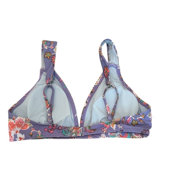 Women’s Cupshe Dreamy Garden V Neck Bikini Top, size Medium - Picture 6 of 7